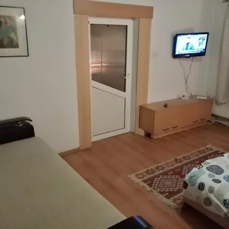 Star In Historic Center Apartment Brasov