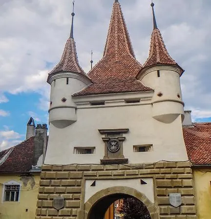 Star In Historic Center